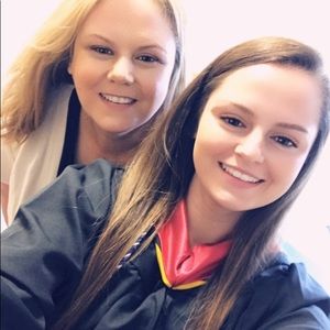 Meet your Posher, Kelli